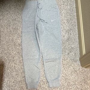 Nike Women Light Gray Sweatpants